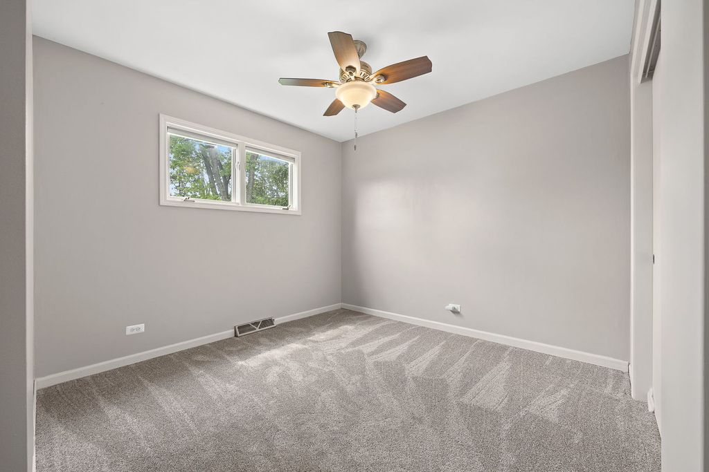 Image 29 of property listing at 11420 194th Street, Mokena, IL 60448