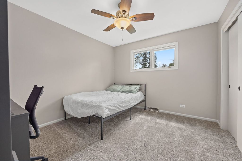 Image 30 of property listing at 11420 194th Street, Mokena, IL 60448