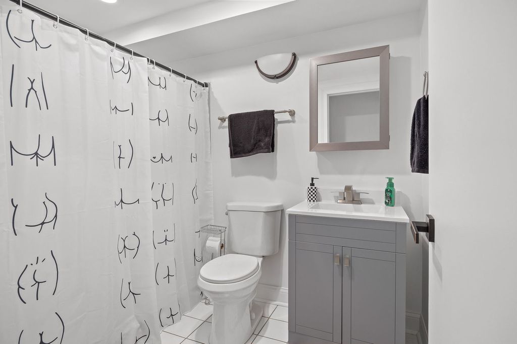 Image 37 of property listing at 11420 194th Street, Mokena, IL 60448