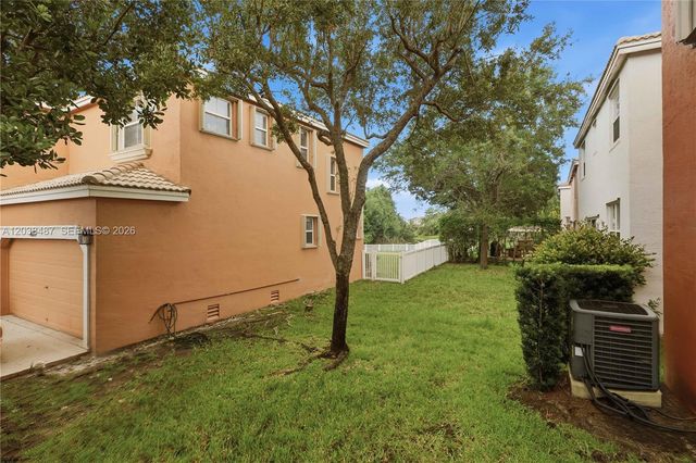 4813 SW 155th Ter, Miramar, FL 33027