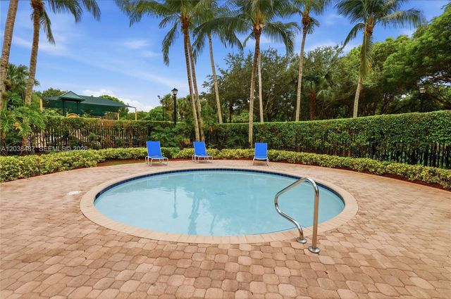 4813 SW 155th Ter, Miramar, FL 33027