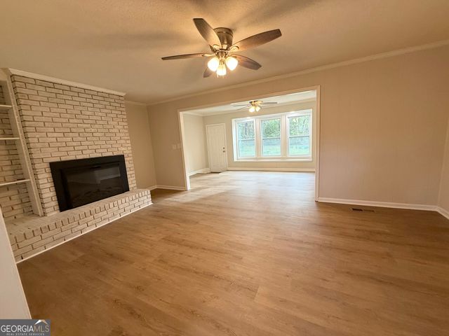 402 Ginger Circle, Lagrange, GA 30240