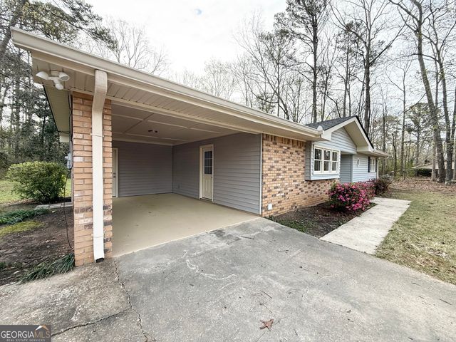 402 Ginger Circle, Lagrange, GA 30240
