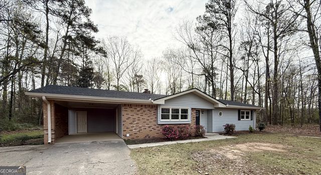 402 Ginger Circle, Lagrange, GA 30240
