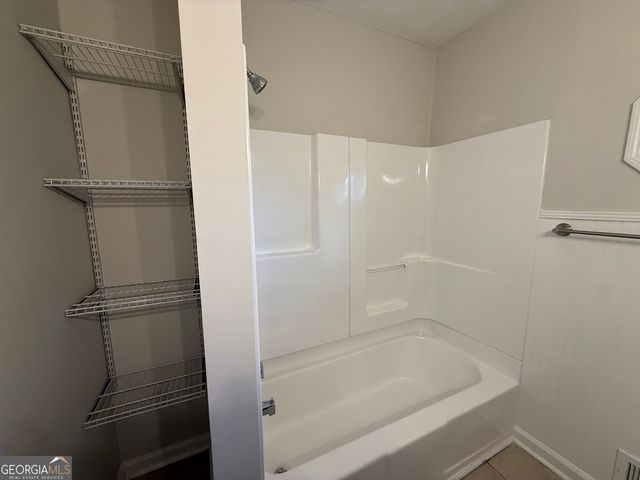 402 Ginger Circle, Lagrange, GA 30240