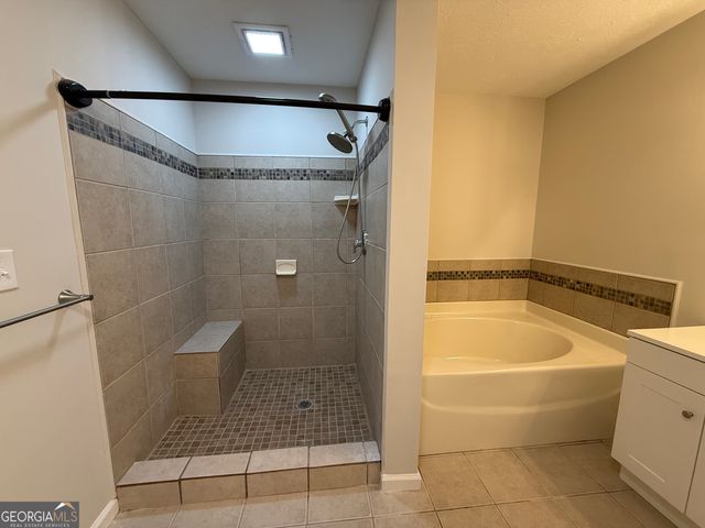 402 Ginger Circle, Lagrange, GA 30240