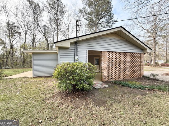 402 Ginger Circle, Lagrange, GA 30240