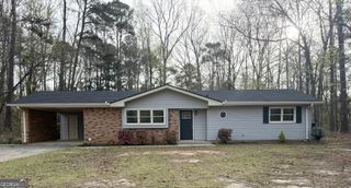 402 Ginger Circle, Lagrange, GA 30240