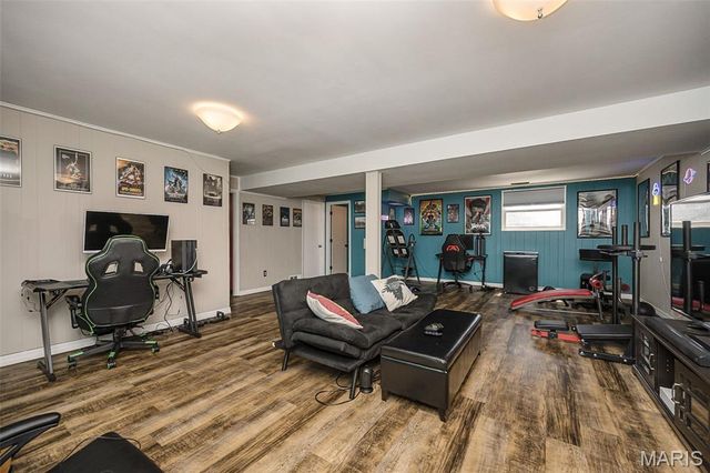 28 James Court, Ballwin, MO 63021