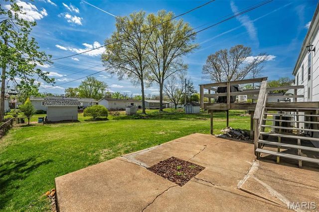 28 James Court, Ballwin, MO 63021