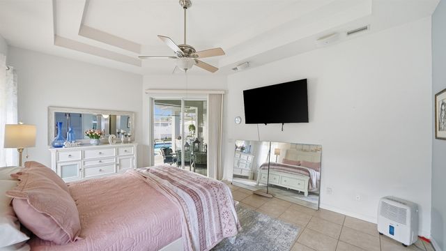 22 Flanders Ln, Palm Coast, FL 32137