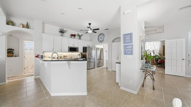 22 Flanders Ln, Palm Coast, FL 32137