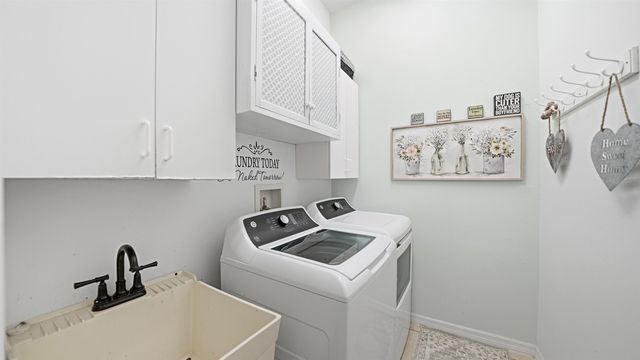 22 Flanders Ln, Palm Coast, FL 32137