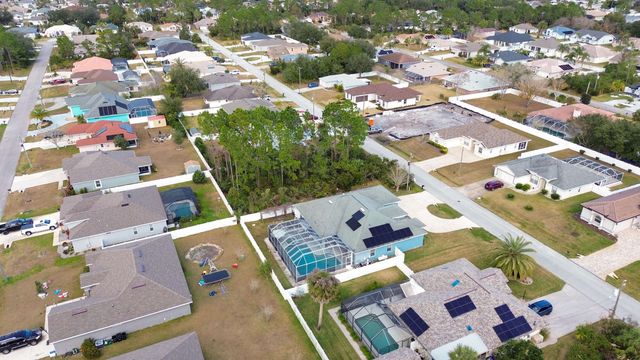 22 Flanders Ln, Palm Coast, FL 32137