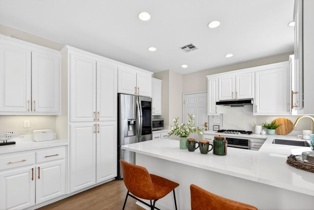 225 W Ferndale Avenue, Sunnyvale, CA 94085