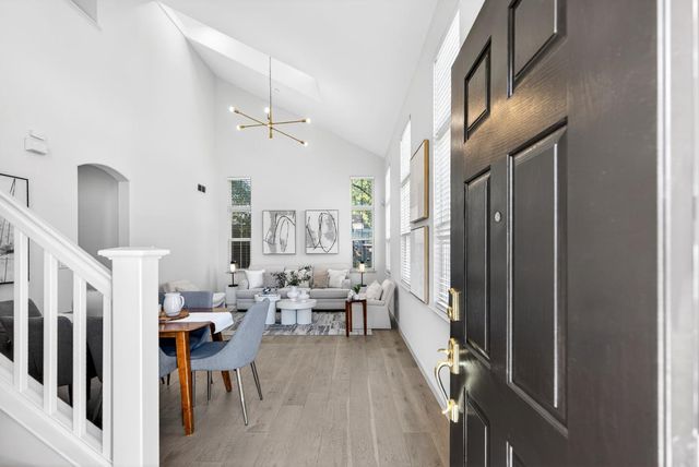 225 W Ferndale Avenue, Sunnyvale, CA 94085