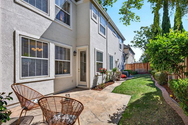 225 W Ferndale Avenue, Sunnyvale, CA 94085