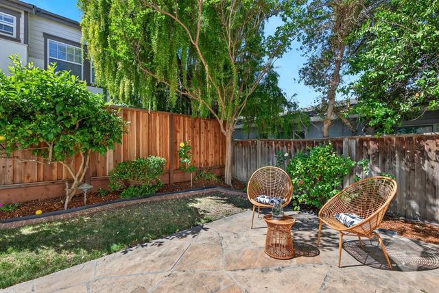 225 W Ferndale Avenue, Sunnyvale, CA 94085