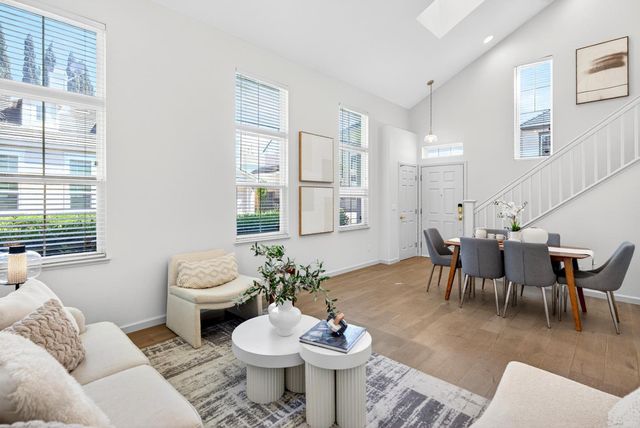 225 W Ferndale Avenue, Sunnyvale, CA 94085