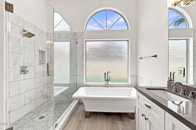 4921 E LE MARCHE Avenue, Scottsdale, AZ 85254