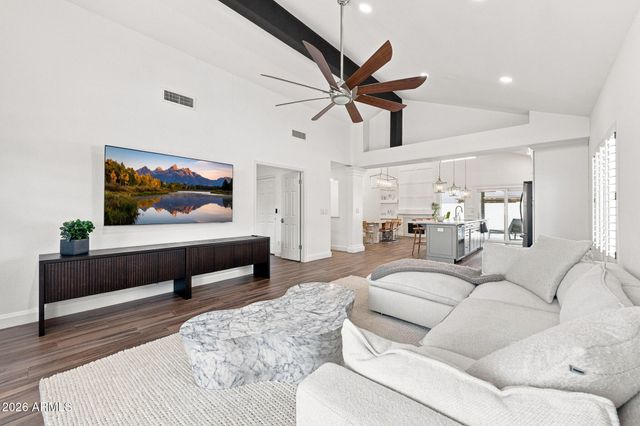 4921 E LE MARCHE Avenue, Scottsdale, AZ 85254