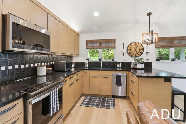 969 Twin Brook Court, San Jose, CA 95126