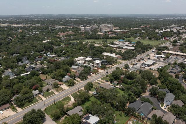 4502 S 1st ST, Austin, TX 78745
