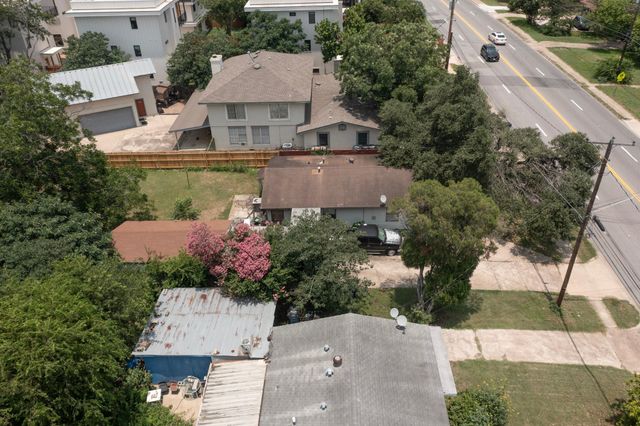 4502 S 1st ST, Austin, TX 78745