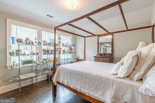 1878 Cambridge Avenue, Atlanta, GA 30337