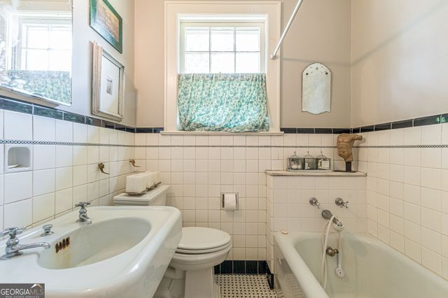 1878 Cambridge Avenue, Atlanta, GA 30337