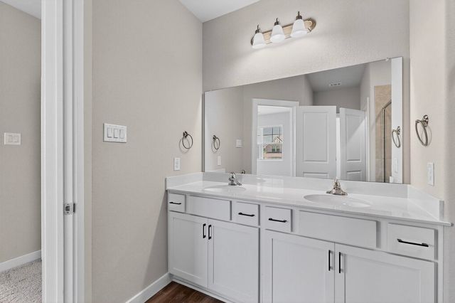 1828 Summer Aura, Mesquite, TX 75181