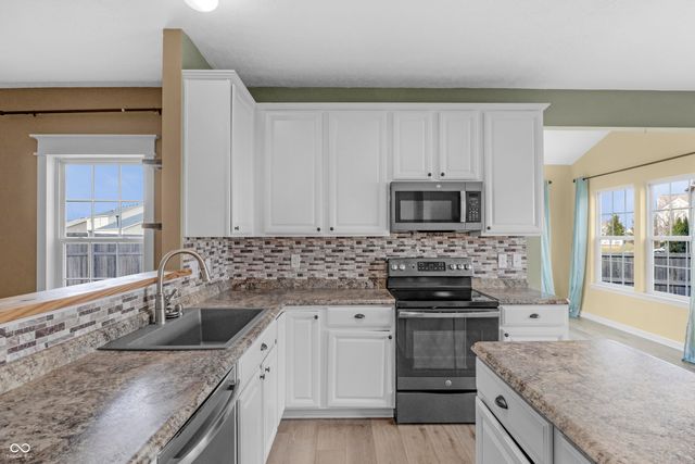 10326 Haag Drive, Brownsburg, IN 46112