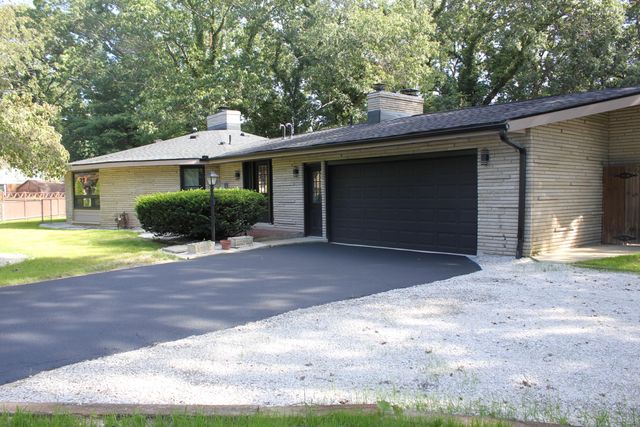 2631 Hillview Lane, St. Joseph, MI 49085