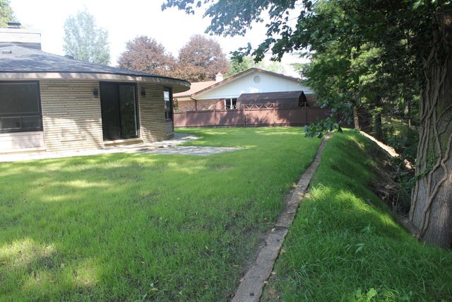 2631 Hillview Lane, St. Joseph, MI 49085