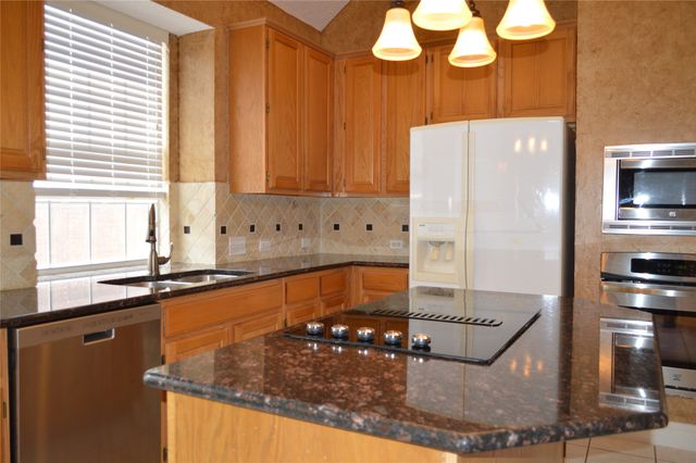 9320 Ponderosa Trail, Irving, TX 75063
