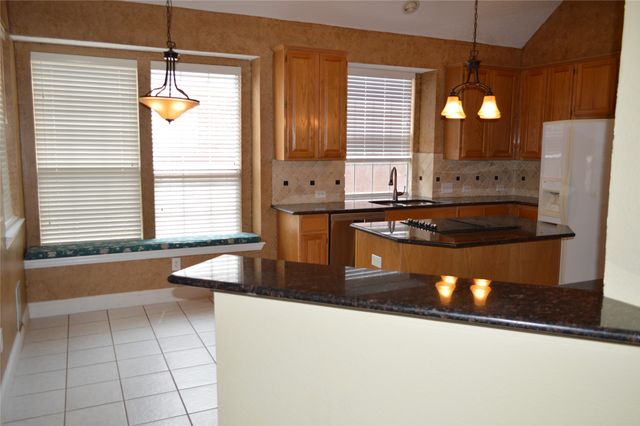 9320 Ponderosa Trail, Irving, TX 75063
