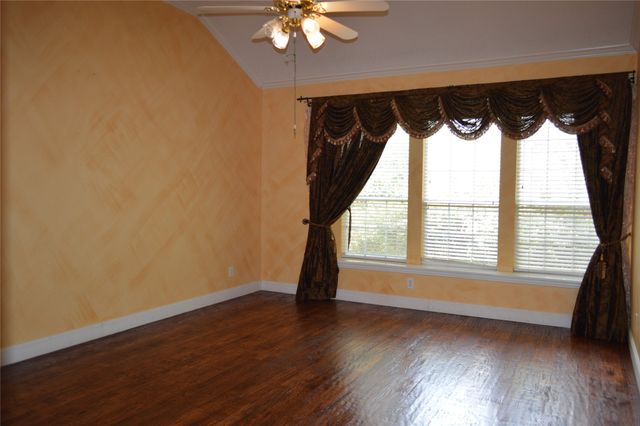 9320 Ponderosa Trail, Irving, TX 75063