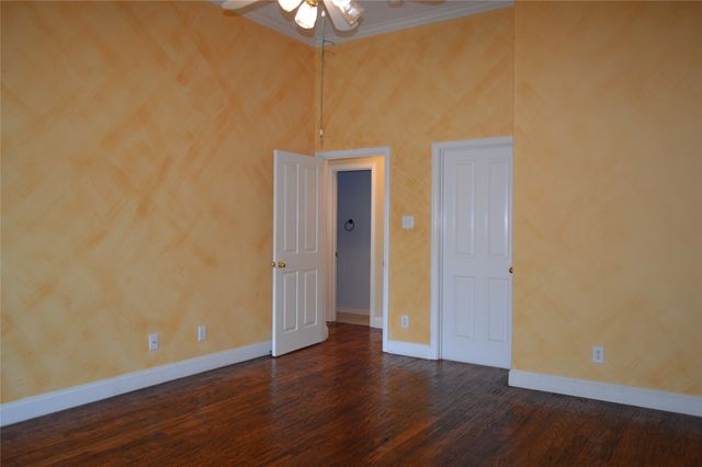 9320 Ponderosa Trail, Irving, TX 75063