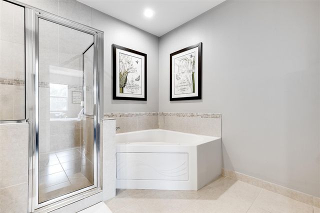 1224 NE 18th Avenue 1, Fort Lauderdale, FL 33304