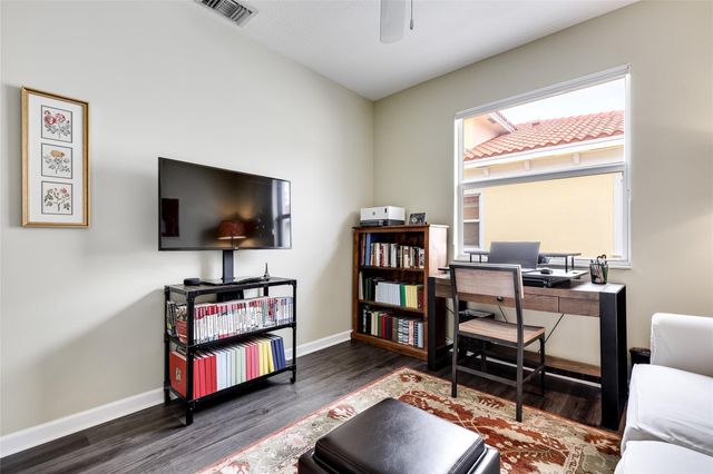 1224 NE 18th Avenue 1, Fort Lauderdale, FL 33304