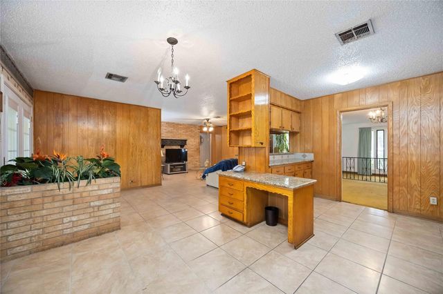 2612 Lake Park Drive Drive, La Marque, TX 77568