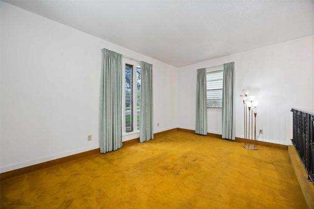 2612 Lake Park Drive Drive, La Marque, TX 77568