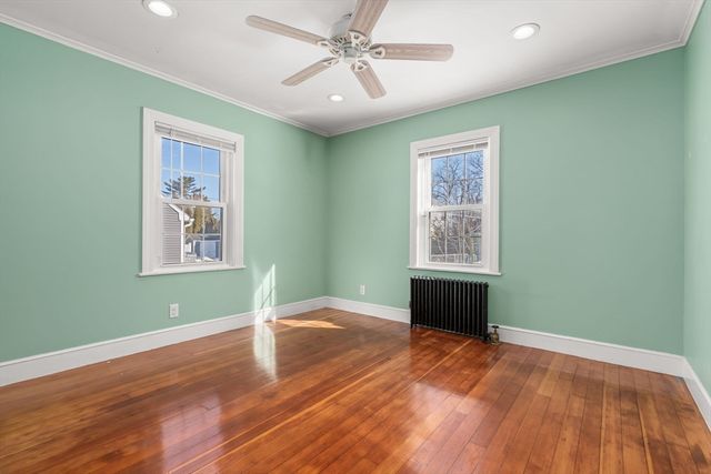 16 Smith St, Haverhill, MA 01832