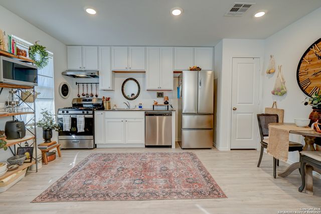 14450 Source, San Antonio, TX 78223