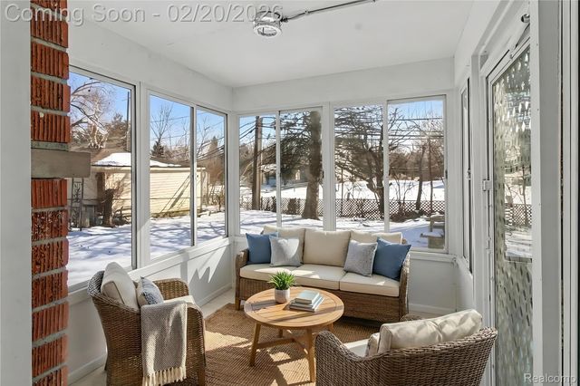 26923 Constance Avenue, Dearborn Heights, MI 48127