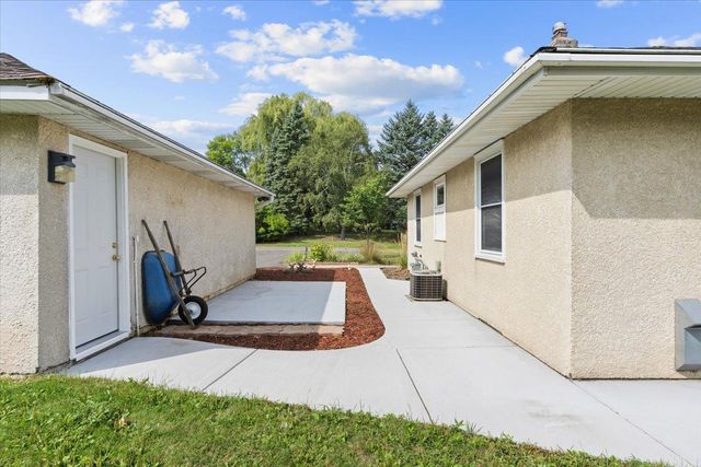 4090 Highland Avenue, White Bear Lake, MN 55110