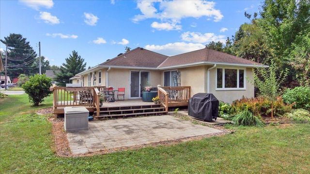 4090 Highland Avenue, White Bear Lake, MN 55110