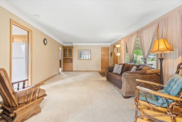 4090 Highland Avenue, White Bear Lake, MN 55110