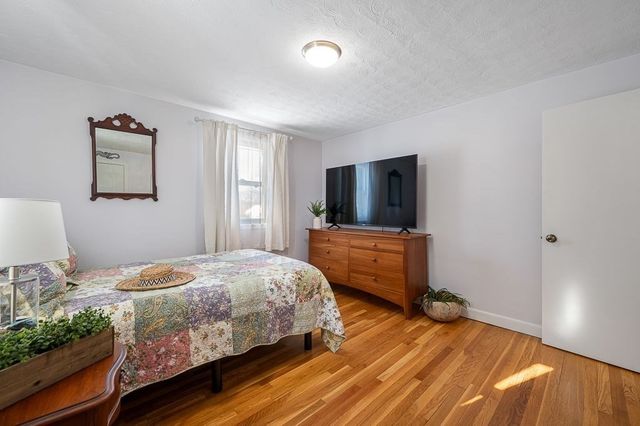 7 Barbara Street, Millbury, MA 01527