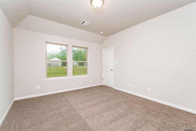 48450 Red Fox Dr, Hammond, LA 70401